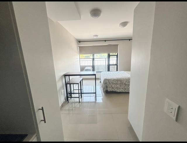 1 BEDROOM APARTMENT TO LET IN UMHLANGA RIDGE